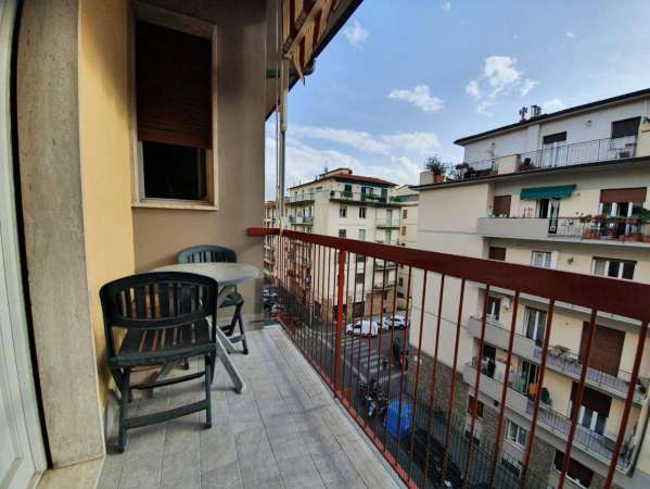 Foto Appartamento in vendita a Firenze