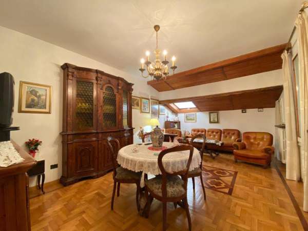 Foto Appartamento in vendita a Firenze