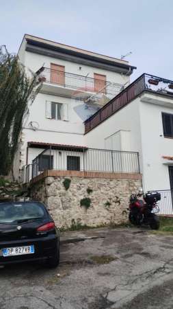 Foto Appartamento in vendita a Formia