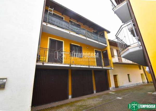 Foto Appartamento in vendita a Front