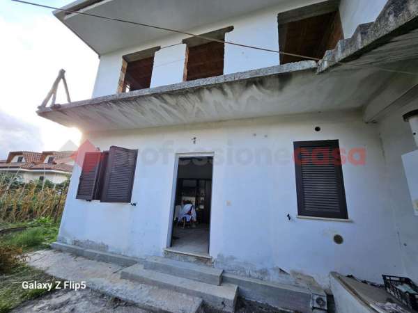 Foto Appartamento in vendita a Frosinone