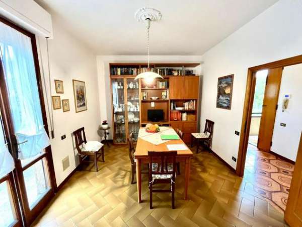 Foto Appartamento in vendita a Fucecchio 100 mq  Rif: 1290227