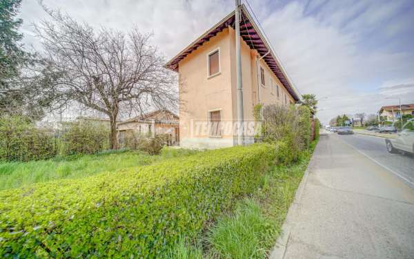 Foto Appartamento in vendita a Gallarate