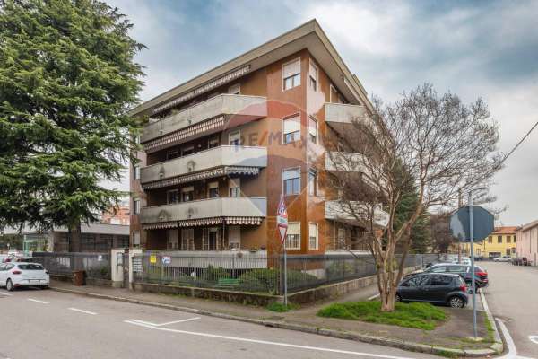 Foto Appartamento in vendita a Gallarate