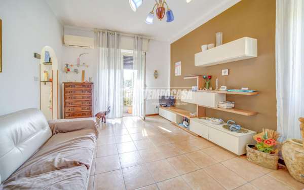 Foto Appartamento in vendita a Gallarate