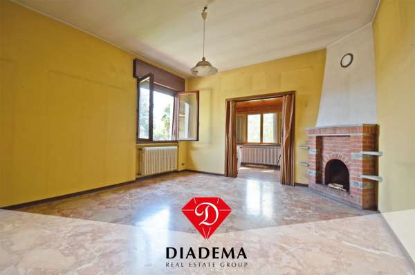 Foto Appartamento in vendita a Gavirate