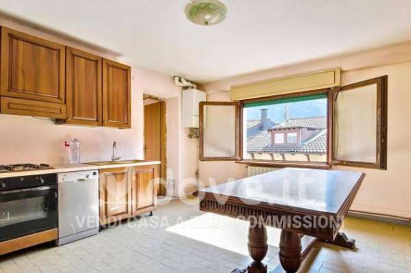 Foto Appartamento in vendita a Gazzaniga - 3 locali 190mq