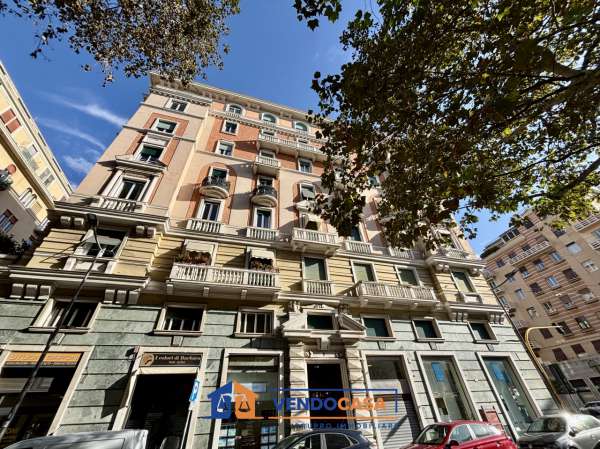 Foto Appartamento in vendita a Genova
