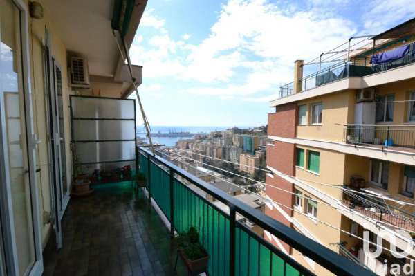 Foto Appartamento in vendita a Genova