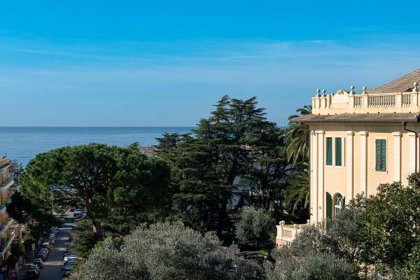 Foto Appartamento in vendita a Genova