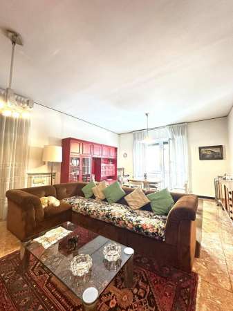 Foto Appartamento in vendita a Genova