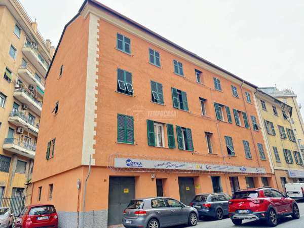 Foto Appartamento in vendita a Genova