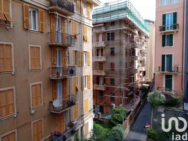 Foto Appartamento in vendita a Genova