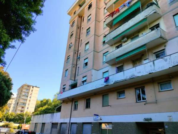 Foto Appartamento in vendita a Genova