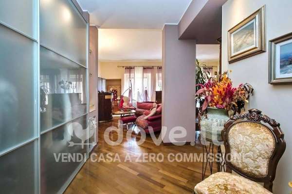 Foto Appartamento in vendita a Genova