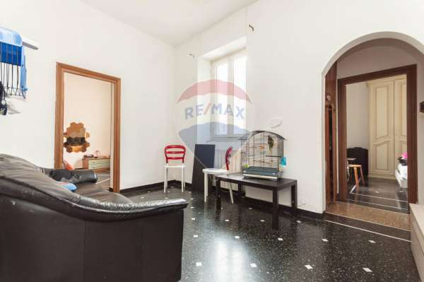 Foto Appartamento in vendita a Genova