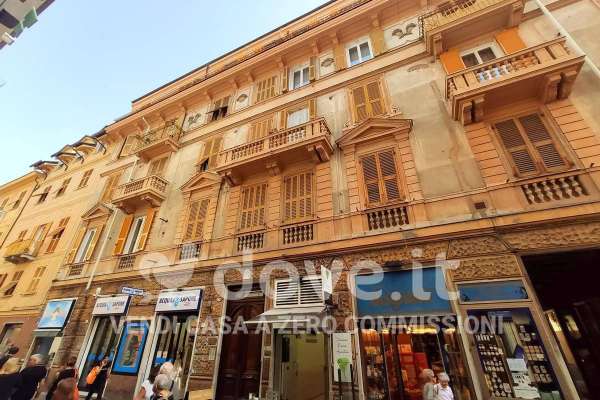 Foto Appartamento in vendita a Genova