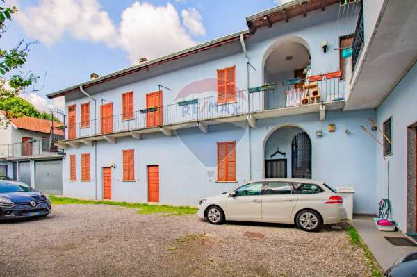 Foto Appartamento in vendita a Gorla Minore