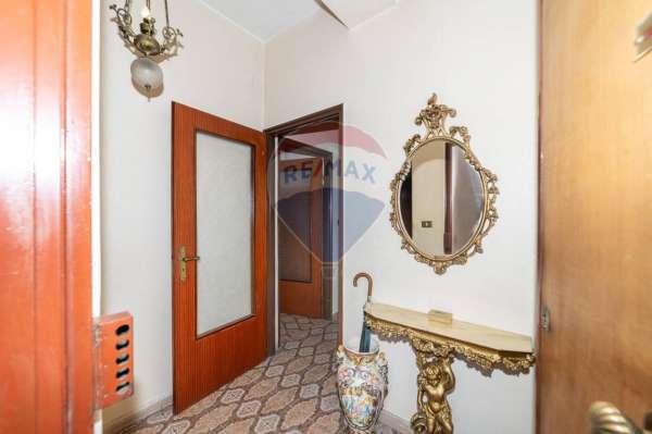 Foto Appartamento in vendita a Gravina Di Catania