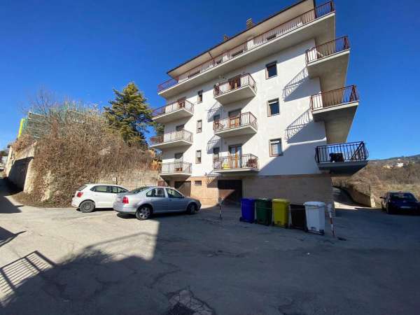 Foto Appartamento in vendita a L'Aquila