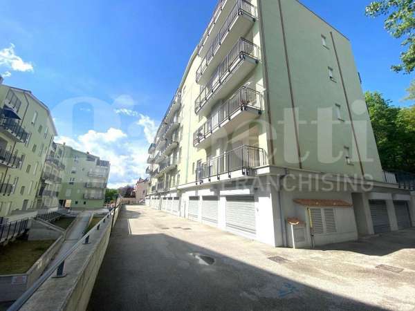 Foto Appartamento in vendita a L'Aquila