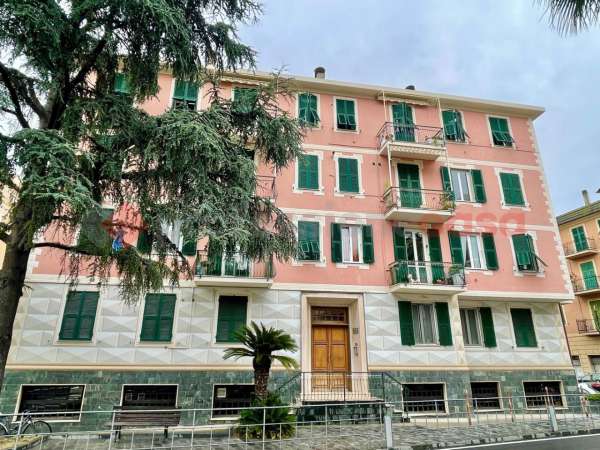 Foto Appartamento in vendita a Laigueglia