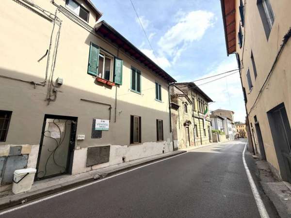 Foto Appartamento in vendita a Lastra A Signa