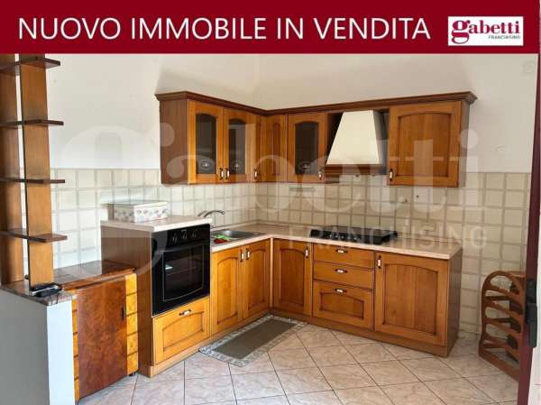 Foto Appartamento in vendita a Latina