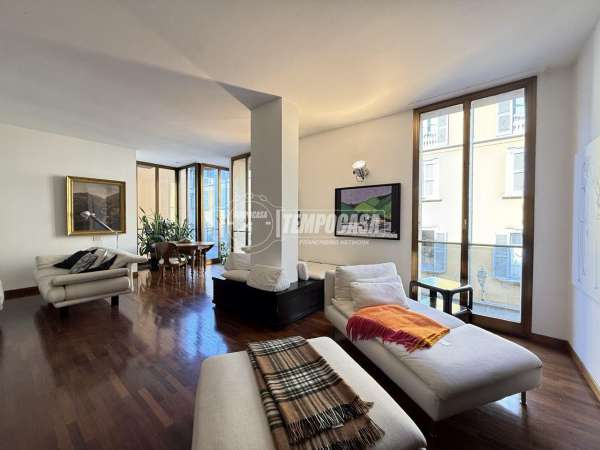 Foto Appartamento in vendita a Lecco