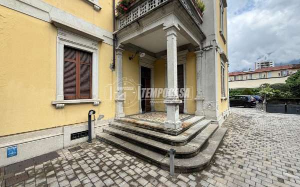 Foto Appartamento in vendita a Lecco