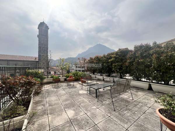 Foto Appartamento in vendita a Lecco