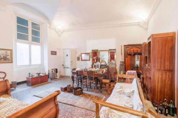 Foto Appartamento in vendita a Levanto - 6 locali 180mq
