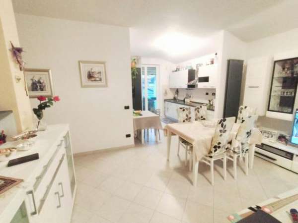 Foto Appartamento in vendita a Limone - La Spezia 160 mq  Rif: 1309884