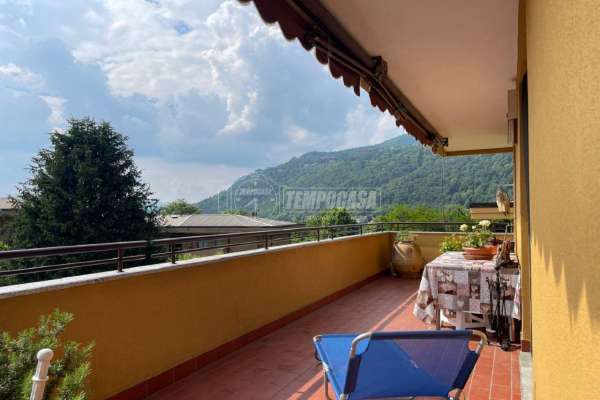 Foto Appartamento in vendita a Lipomo