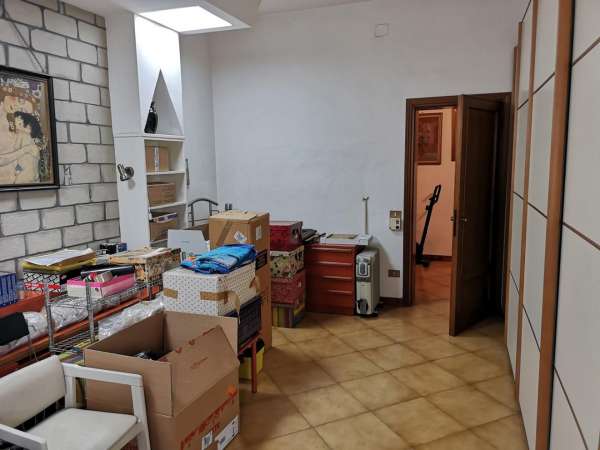 Foto Appartamento in vendita a Livorno