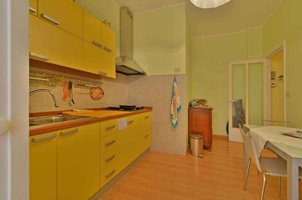 Foto Appartamento in vendita a Loano
