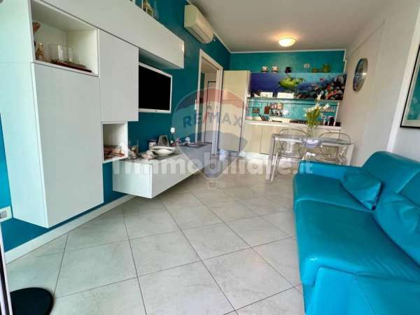 Foto Appartamento in vendita a Loano