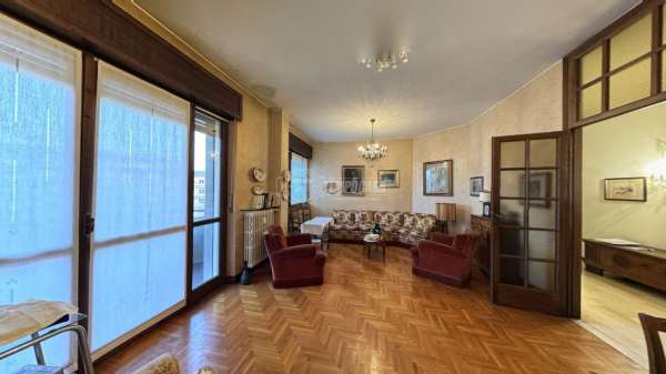 Foto Appartamento in vendita a Lodi