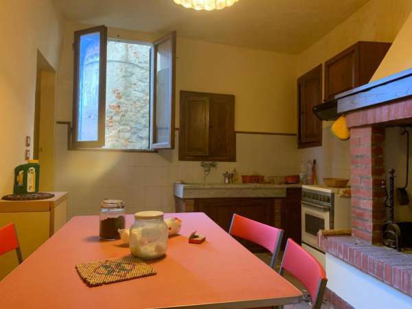 Foto Appartamento in vendita a Loro Ciuffenna