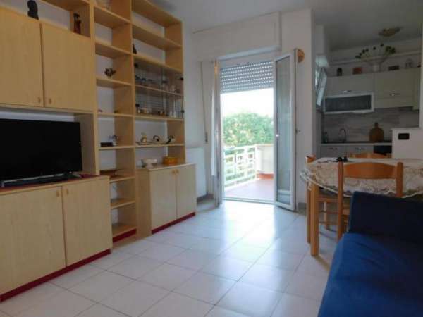 Foto Appartamento in vendita a Luni