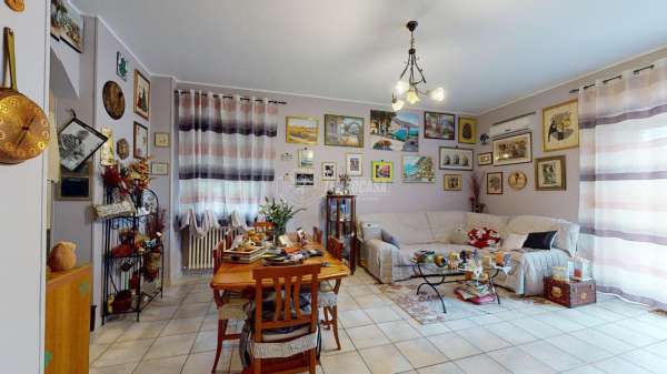 Foto Appartamento in vendita a Macerata