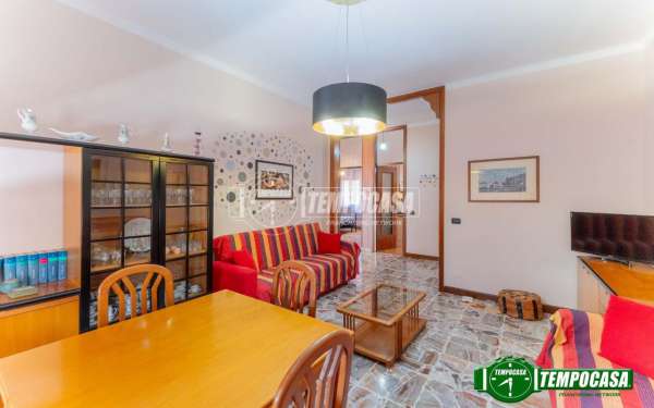 Foto Appartamento in vendita a Magenta