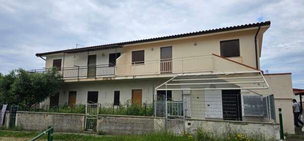 Foto Appartamento in vendita a Maiera'