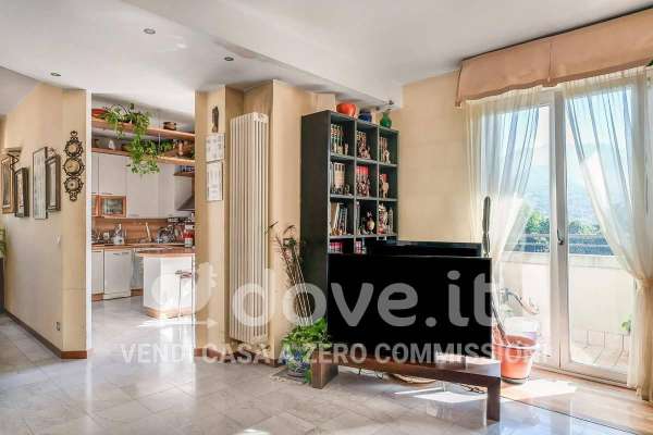 Foto Appartamento in vendita a Malgrate