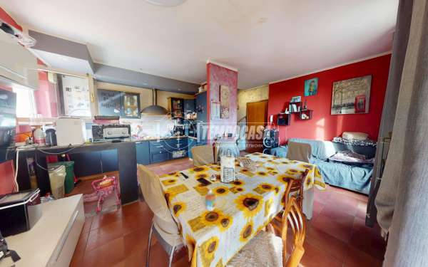 Foto Appartamento in vendita a Malnate