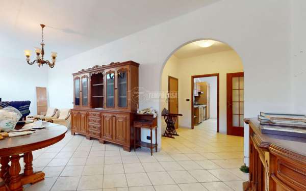 Foto Appartamento in vendita a Mantova