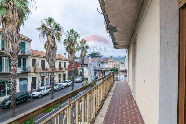 Foto Appartamento in vendita a Mascali