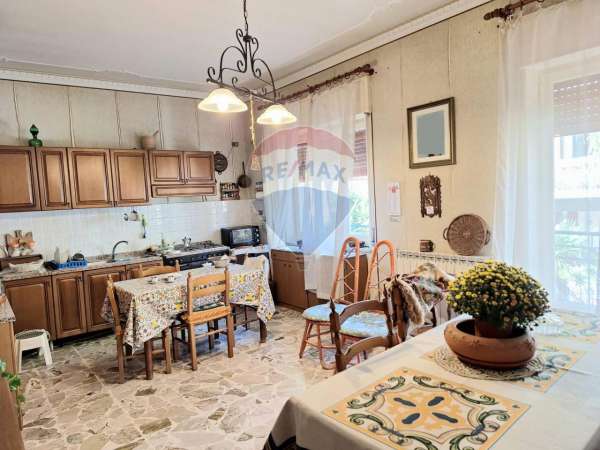 Foto Appartamento in vendita a Mascalucia