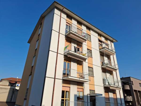 Foto Appartamento in vendita a Meda