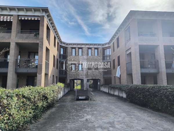 Foto Appartamento in vendita a Merate